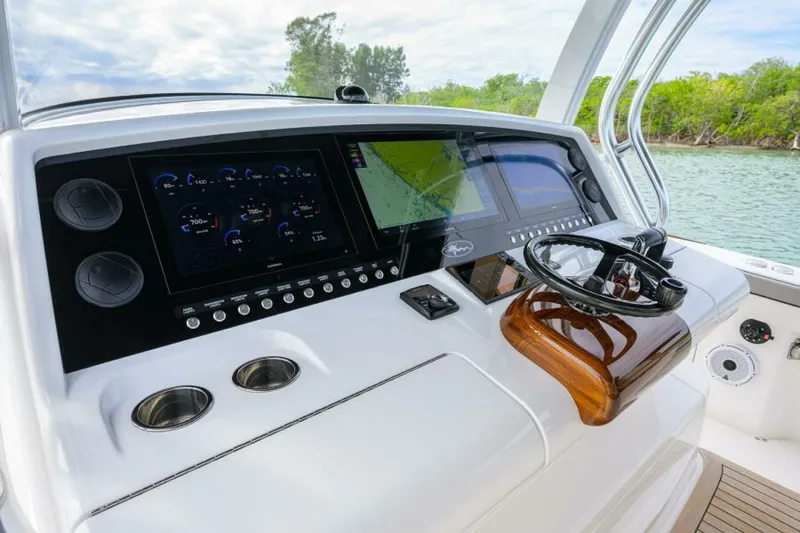 Slide: The Image of Valhalla 46 - Helm Station 2022 Valhalla 46 Center Console - 5855435