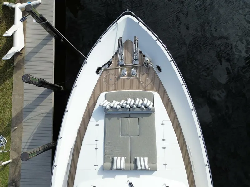 Slide: The Image of Bow Lounge - 5865463