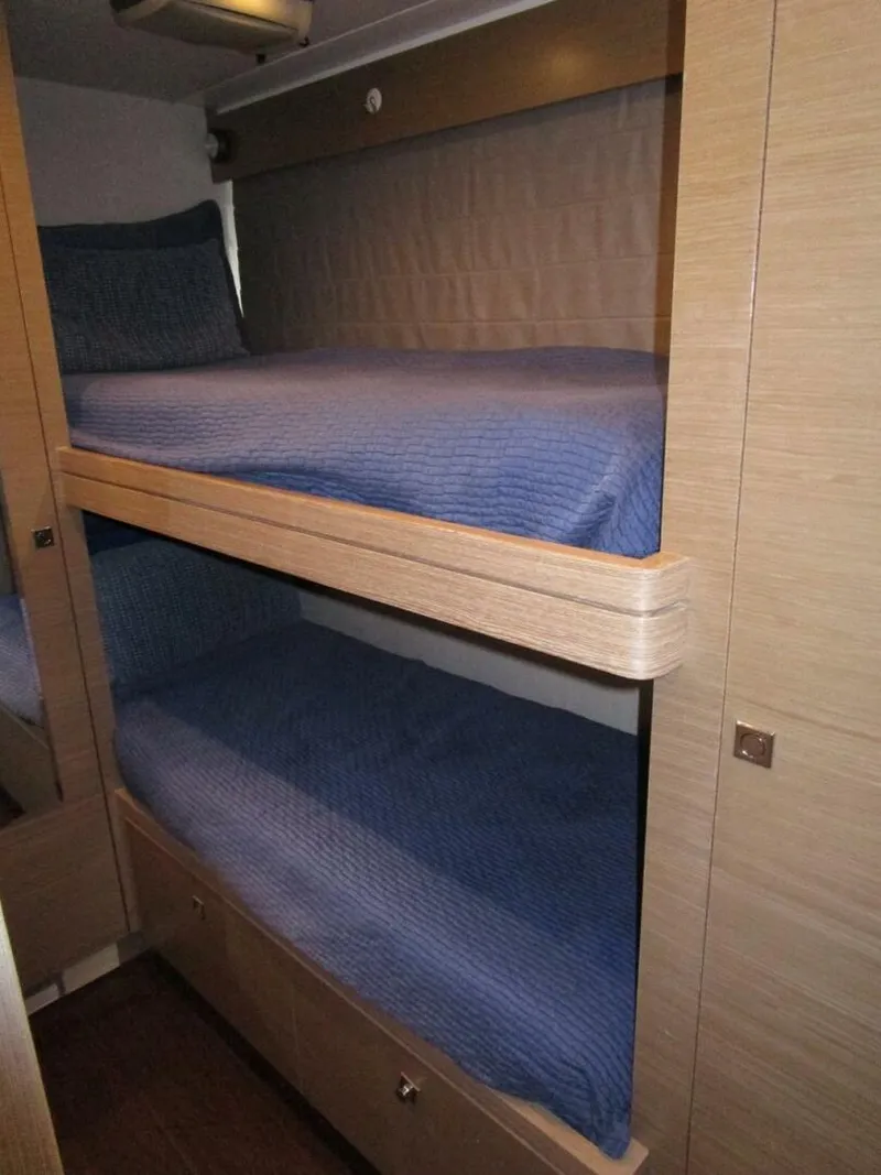 Slide: The Image of Crew Cabin - 5861772