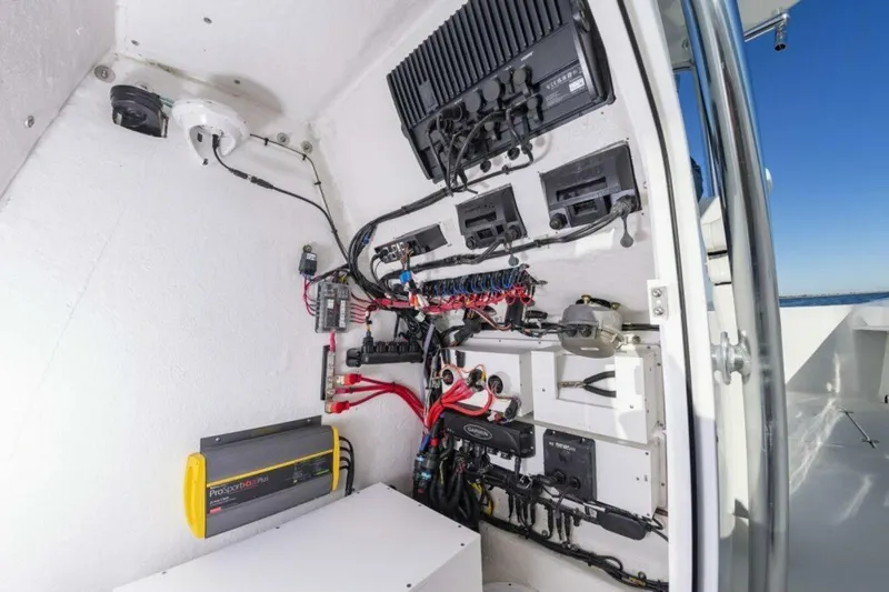 Slide: The Image of Fccc5b7d 1077 422c 8cc3 0eb4d4678e89 - 5889841