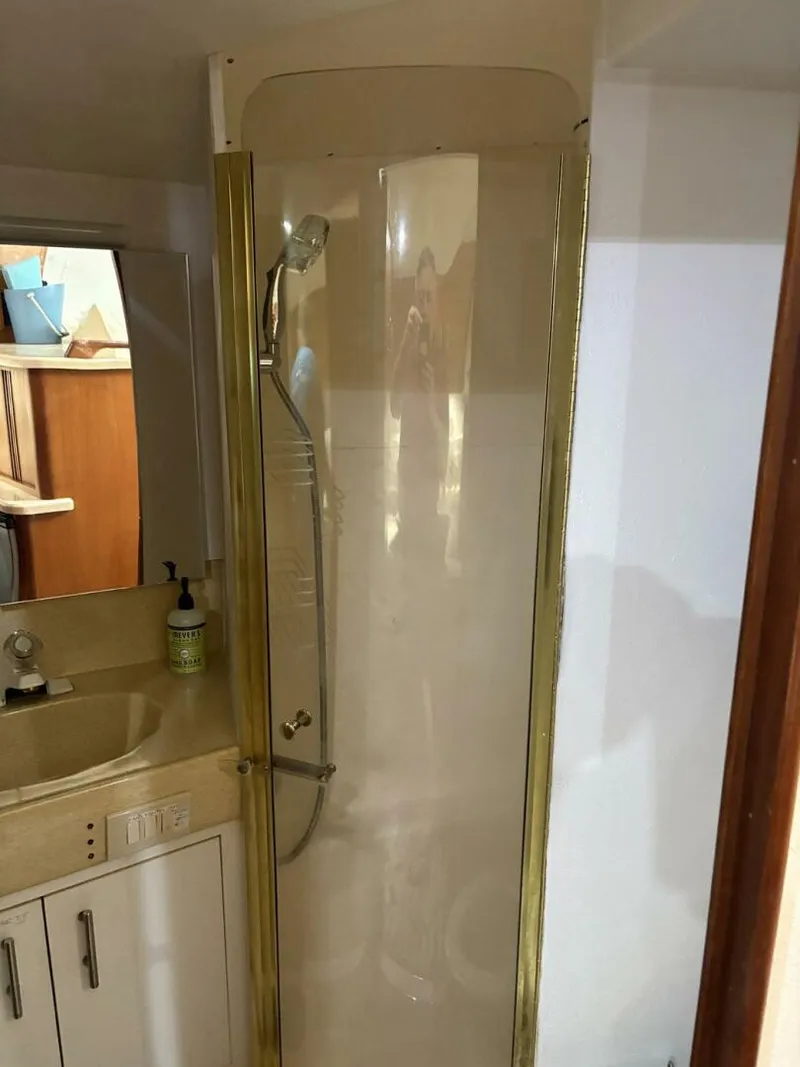 Slide: The Image of Ocean Yachts 40 Express Bridge 2001 - 5878198