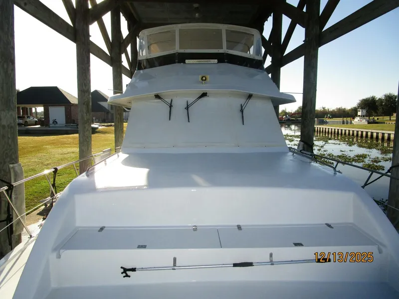 Slide: The Image of 60' Jefferson foredeck aft - 5856619