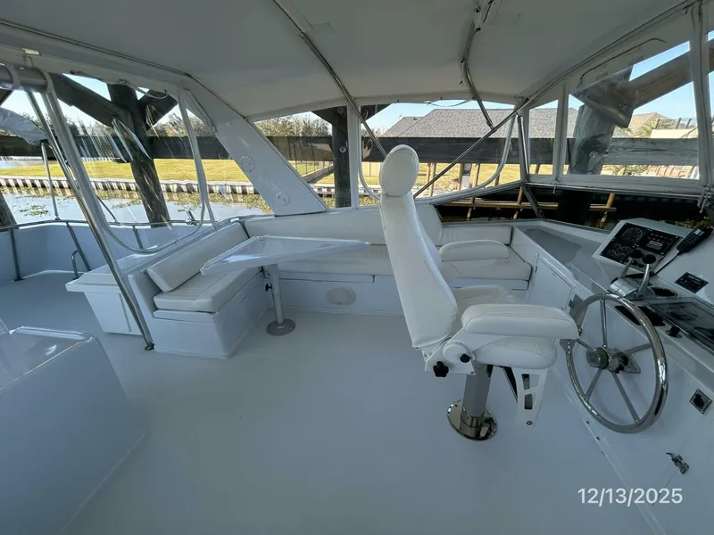 Slide: The Image of 60' Jefferson flybridge port - 5856613