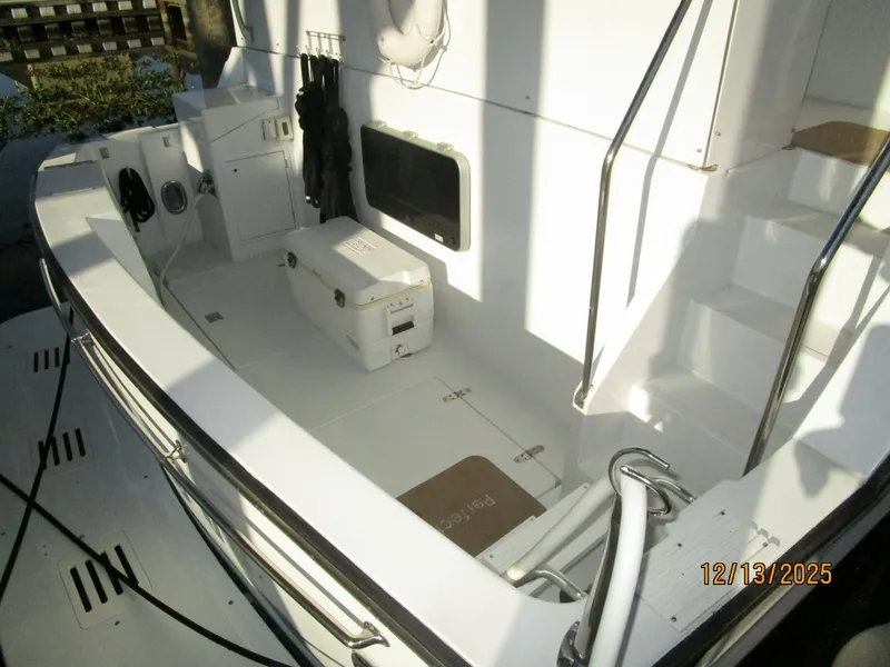 Slide: The Image of 60 Jefferson cockpit2 - 5856597