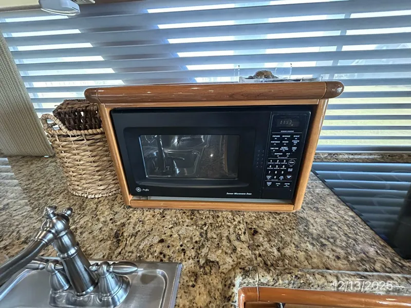 Slide: The Image of 60' Jefferson galley microwave oven - 5856627