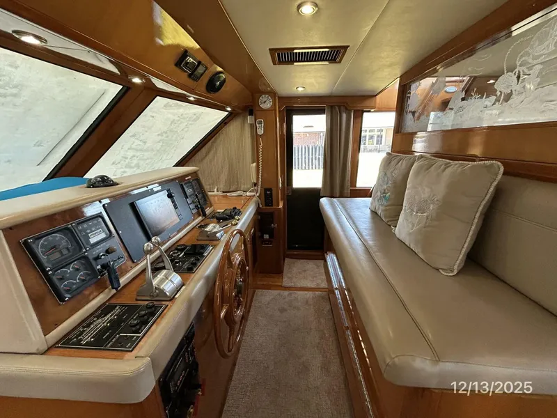 Slide: The Image of 60' Jefferson pilothouse starboard - 5856668
