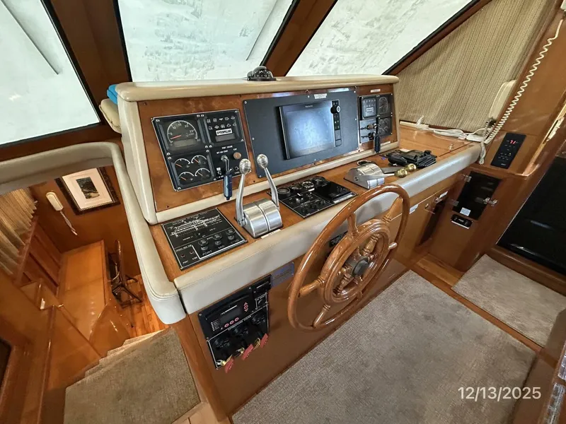 Slide: The Image of 60' Jefferson pilothouse helm2 - 5856666