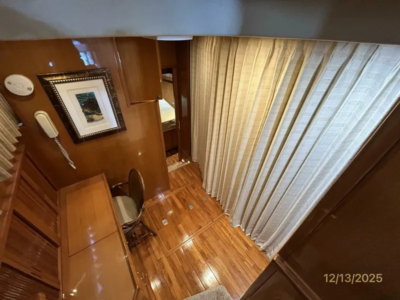 Slide: The Image of 60' Jefferson office3 - 5856654