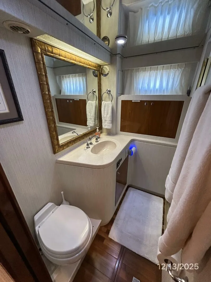 Slide: The Image of 60' Jefferson port guest head - 5856673