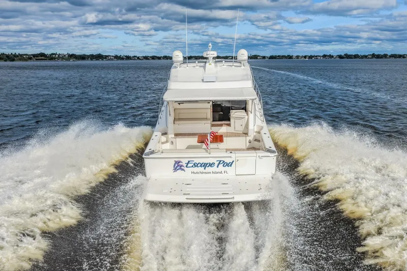 Slide: The Image of Riviera 565 SUV 2015 - 5856786