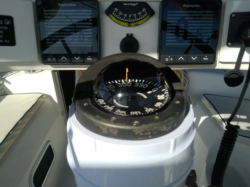 Slide: The Image of Hunter Passage 42 1992 - 5857133