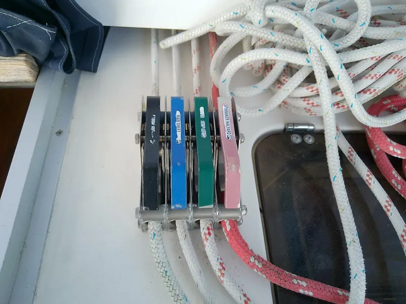 Slide: The Image of Hunter Passage 42 1992 - 5857142