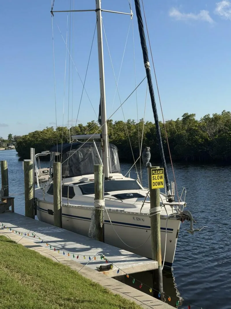 Slide: The Image of Hunter Passage 42 1992 - 5862289