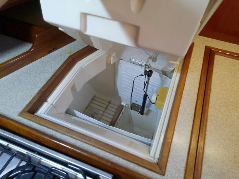 Slide: The Image of Hunter Passage 42 1992 - 5857154