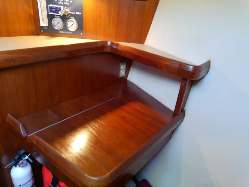 Slide: The Image of Hunter Passage 42 1992 - 5857164