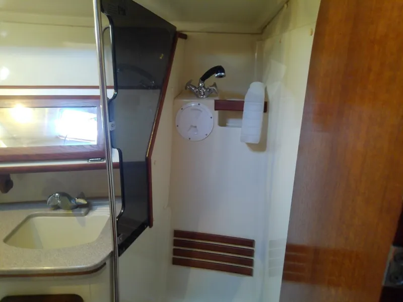 Slide: The Image of Hunter Passage 42 1992 - 5857169