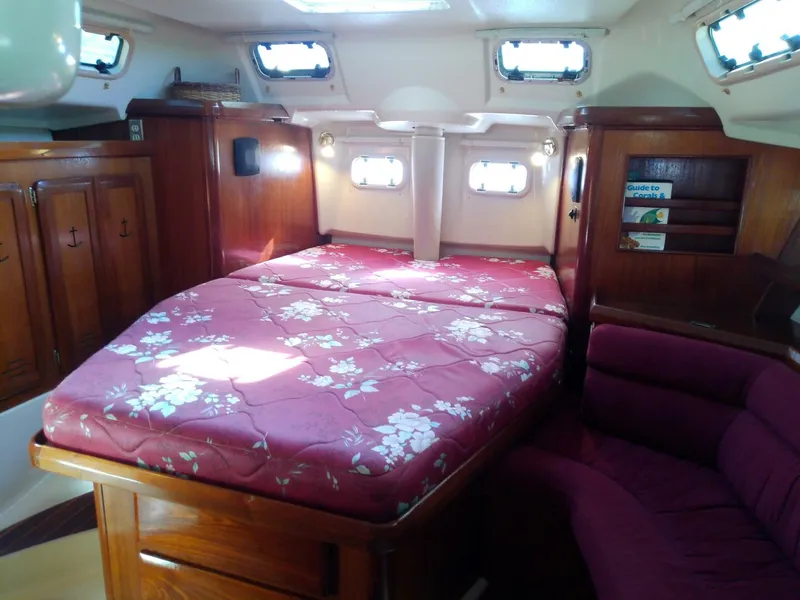 Slide: The Image of Hunter Passage 42 1992 - 5857178