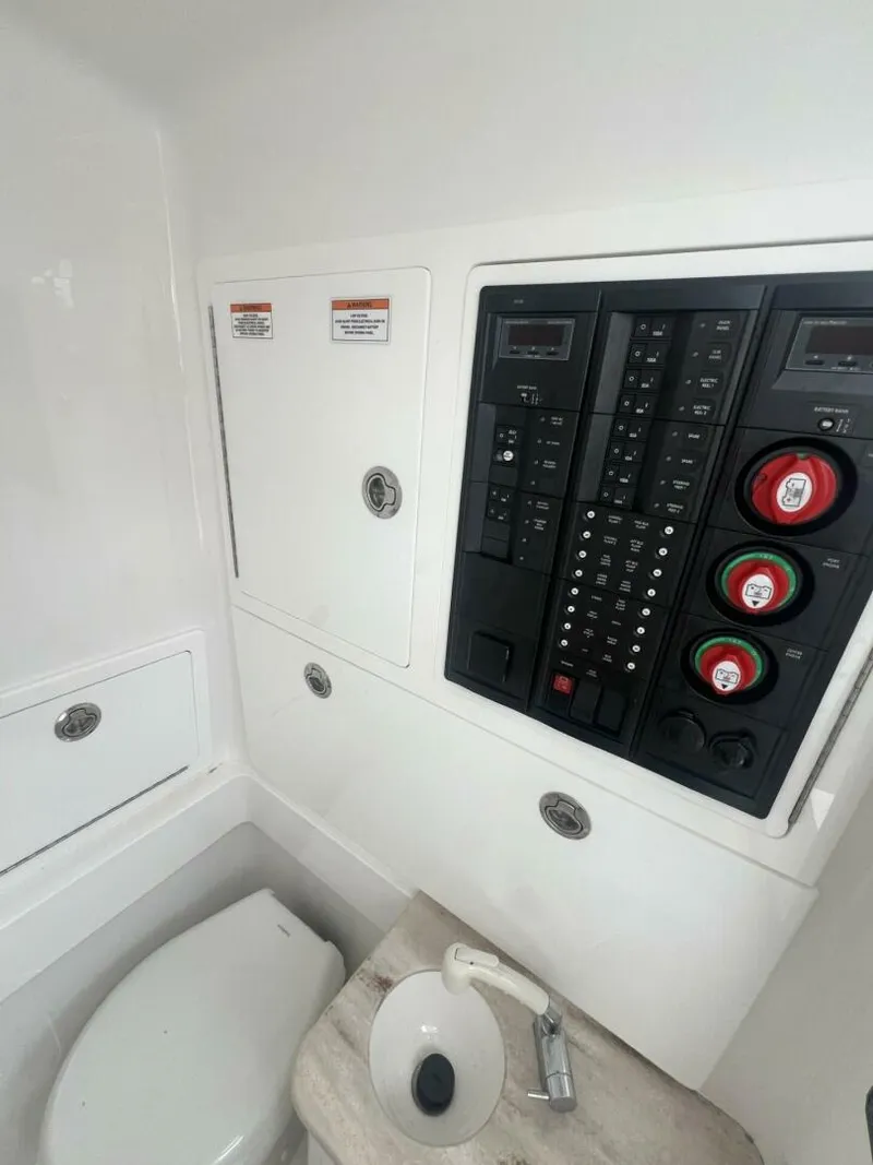 Slide: The Image of Valhalla 33 JUST ONE MORE - Head 2023 Valhalla 33 JUST ONE MORE - 5876395