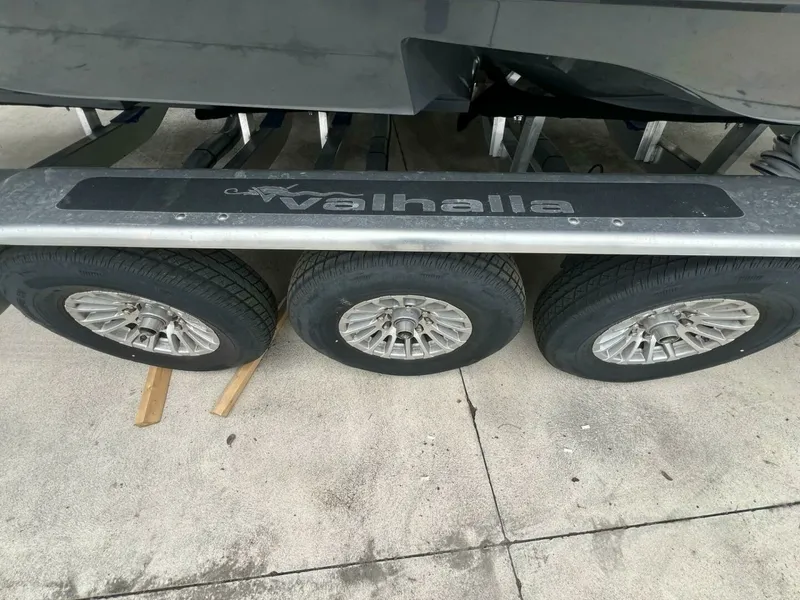 Slide: The Image of Valhalla 33 JUST ONE MORE - Trailer 2023 Valhalla 33 JUST ONE MORE - 7654513