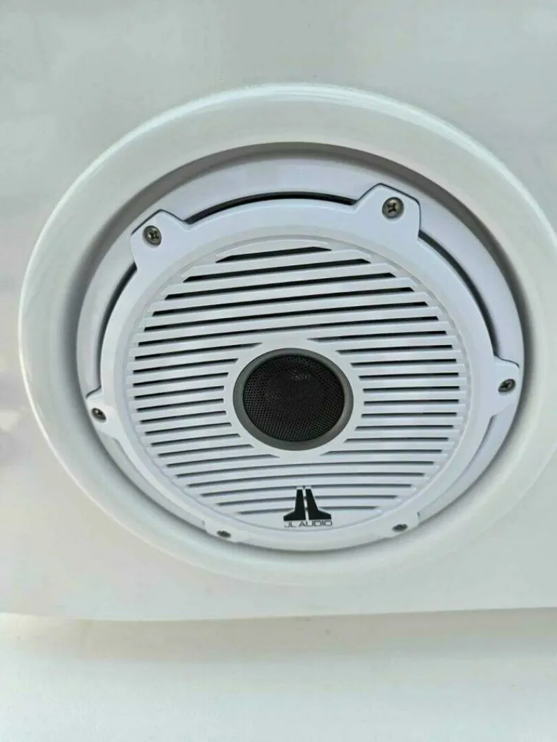 Slide: The Image of Valhalla 33 JUST ONE MORE - Speaker 2023 Valhalla 33 JUST ONE MORE - 7654503