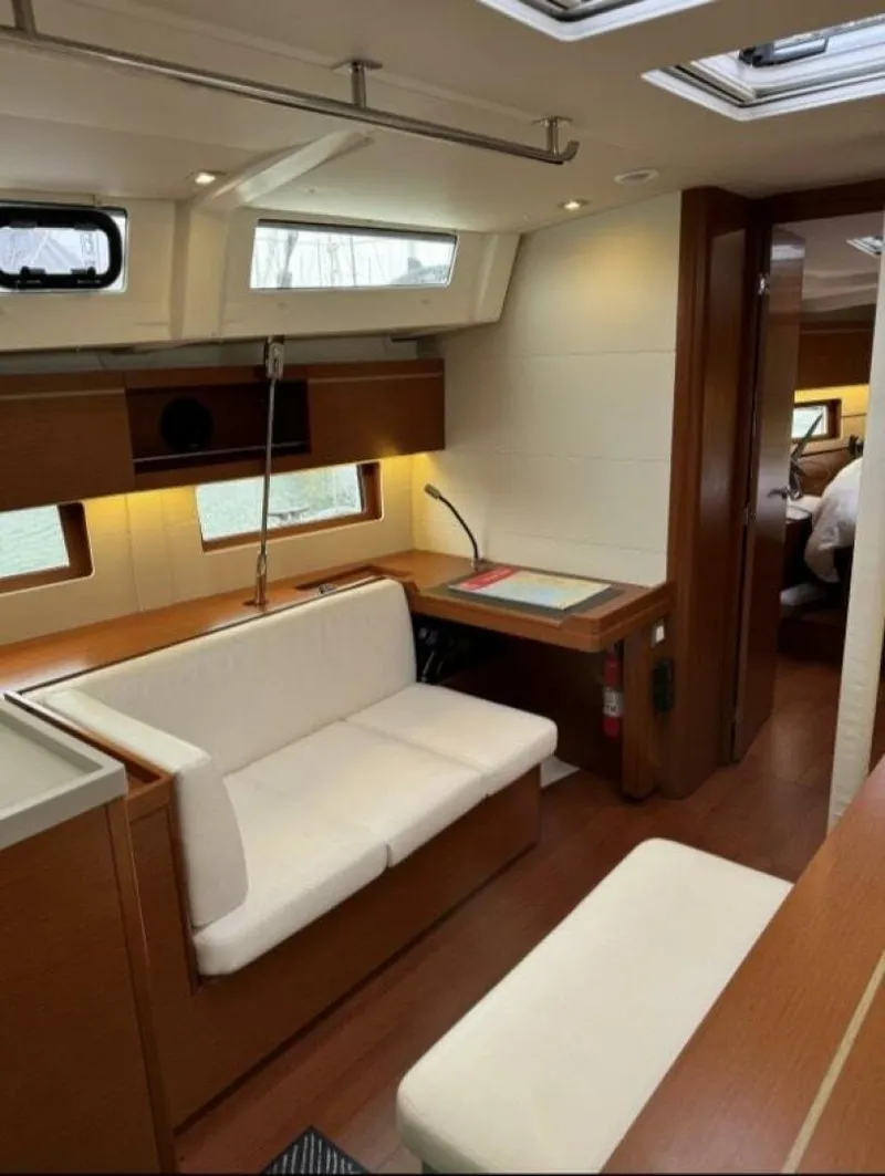 Slide: The Image of Beneteau Oceanis 46.1 2019 - 5899215