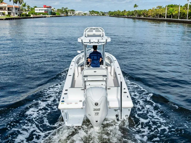 Slide: The Image of Everglades 243 Center Console 2023 - 5857619