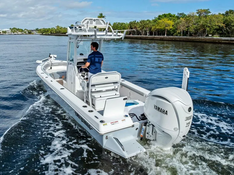 Slide: The Image of Everglades 243 Center Console 2023 - 5857620