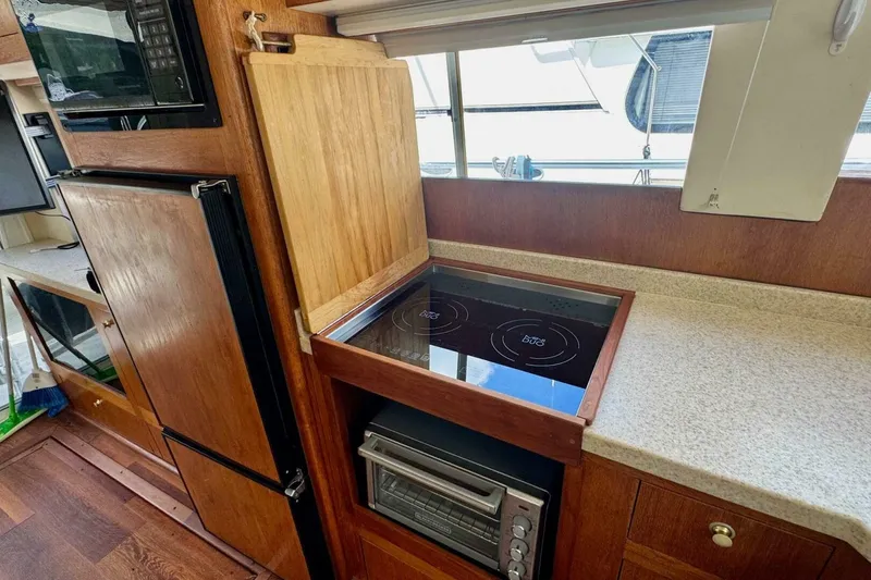 Slide: The Image of Mainship 390 Trawler 2000 - 5858073