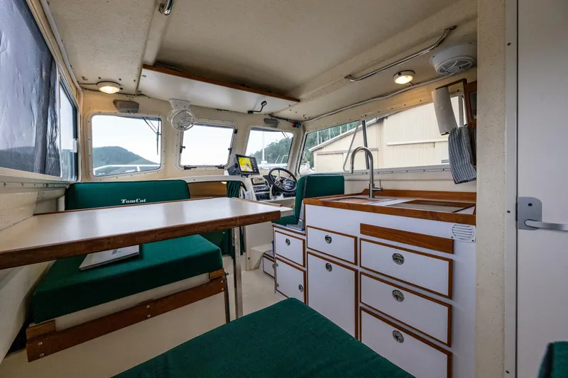 Slide: The Image of C-Dory 25 TomCat 2006 - 5858285