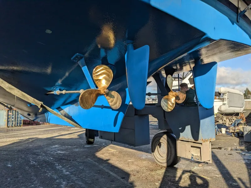 Slide: The Image of Grand Banks 36 1979 - 6035865