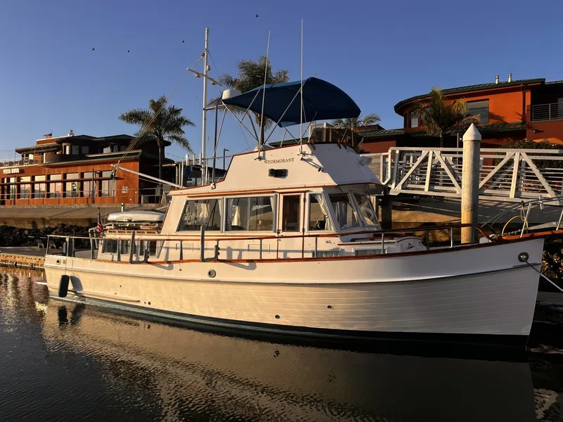 Slide: The Image of Grand Banks 36 1979 - 6035881