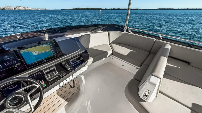 Slide: The Image of Princess S65 Sportbridge 2026 - 5928483