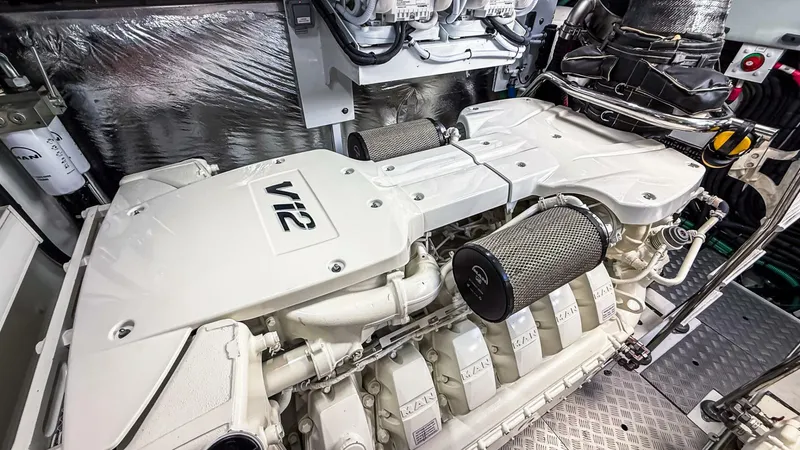 Slide: The Image of Princess S65 Sportbridge 2026 - 5928406