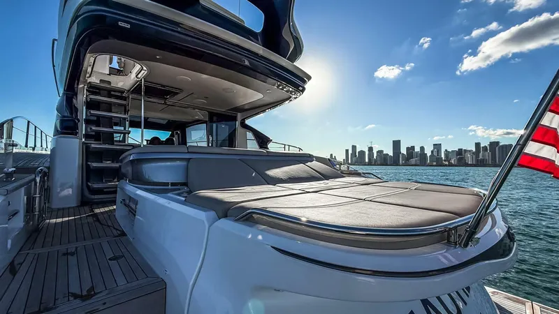 Slide: The Image of Princess S65 Sportbridge 2026 - 5928471