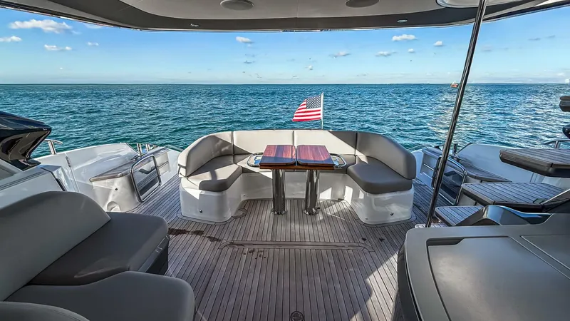 Slide: The Image of Princess S65 Sportbridge 2026 - 5928465