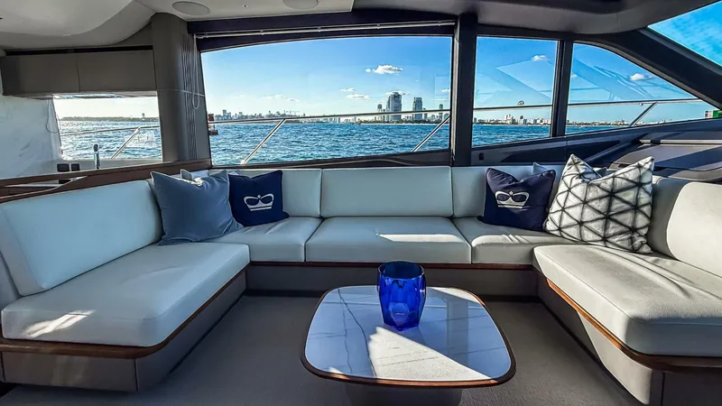 Slide: The Image of Princess S65 Sportbridge 2026 - 5928502