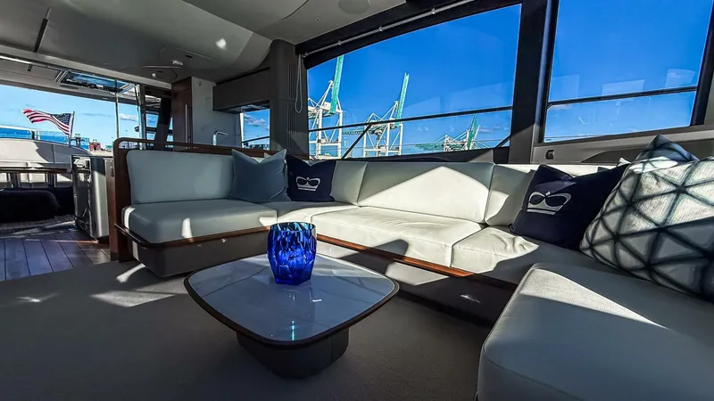 Slide: The Image of Princess S65 Sportbridge 2026 - 5928455