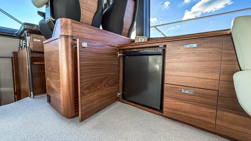 Slide: The Image of Princess S65 Sportbridge 2026 - 5928463