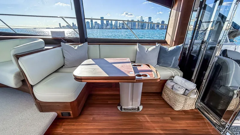 Slide: The Image of Princess S65 Sportbridge 2026 - 5928461