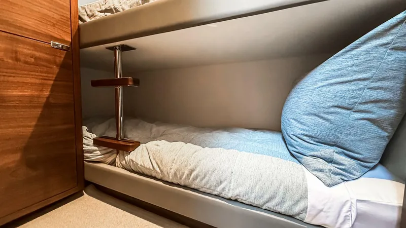 Slide: The Image of Princess S65 Sportbridge 2026 - 5928412