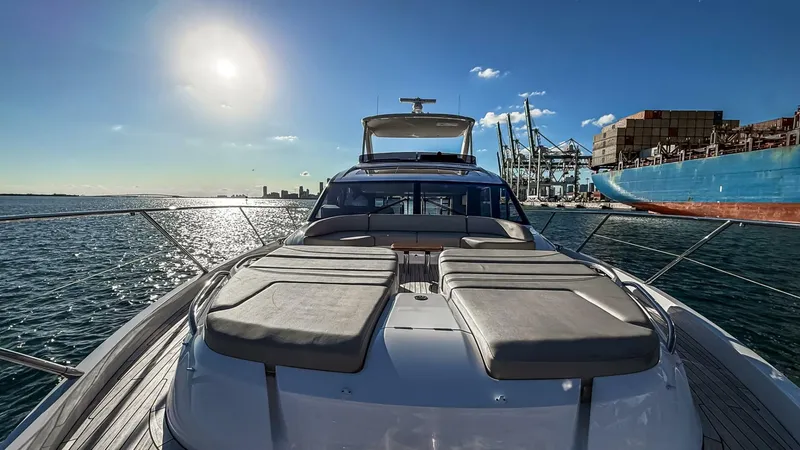 Slide: The Image of Princess S65 Sportbridge 2026 - 5928493