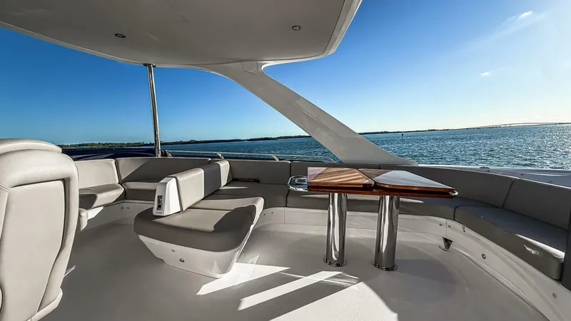 Slide: The Image of Princess S65 Sportbridge 2026 - 5928489