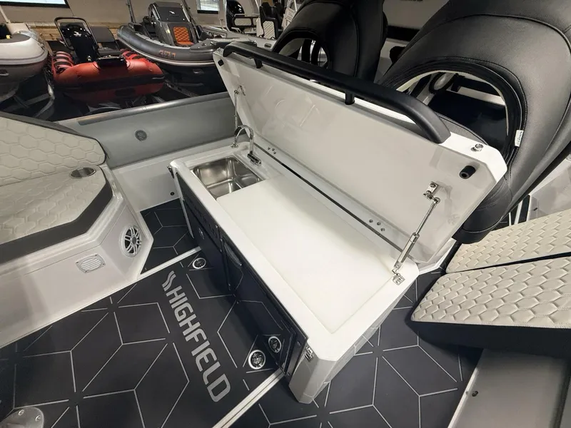 Slide: The Image of Highfield ADV7 2026 - 5859227