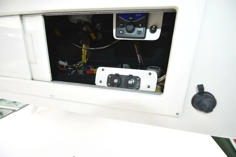 Slide: The Image of 0005502833 - 5859313