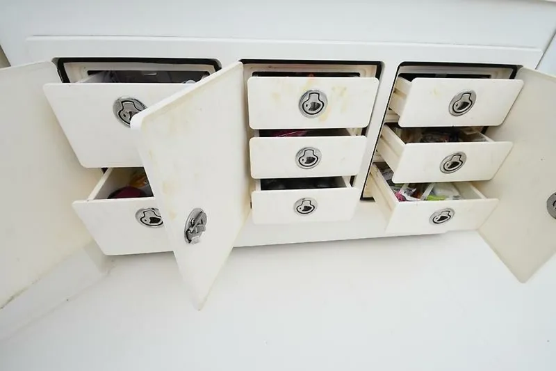 Slide: The Image of 0005502802 - 5859281