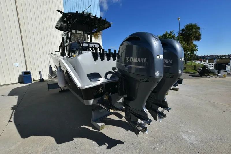 Slide: The Image of Cape Horn 275 XS 2016 - 5859348