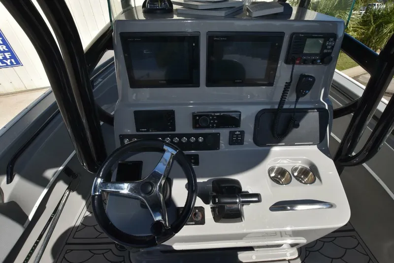 Slide: The Image of Cape Horn Yachts 275 XS 2016 - 5859375