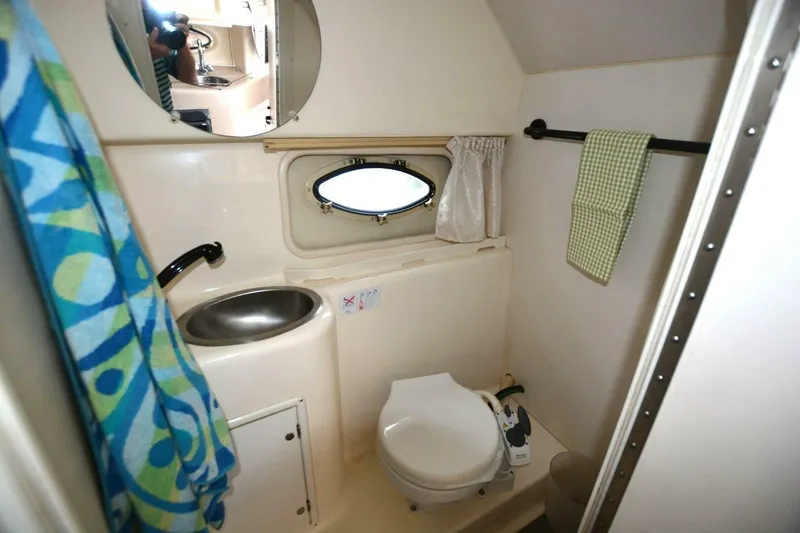 Slide: The Image of Rinker Fiesta Vee 270 1999 - 5859427