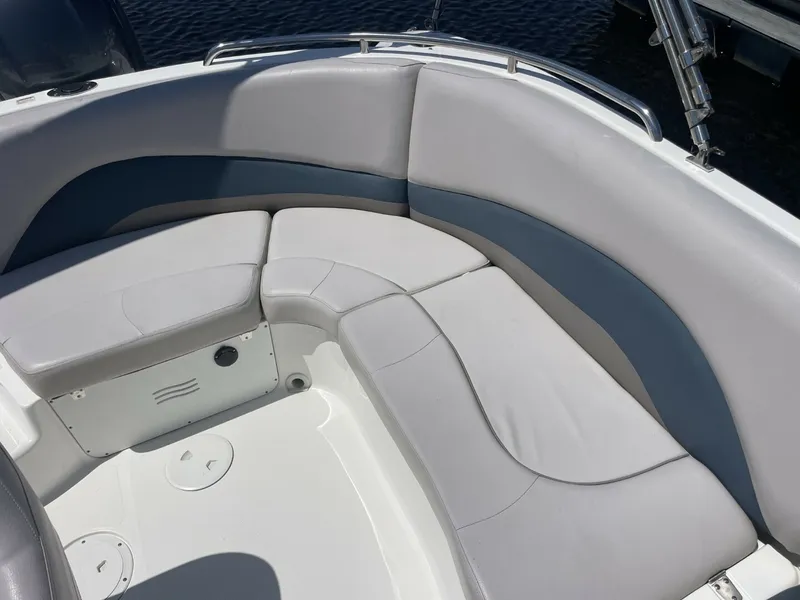Slide: The Image of Hurricane SunDeck Sport 202 OB 2017 - 6045098