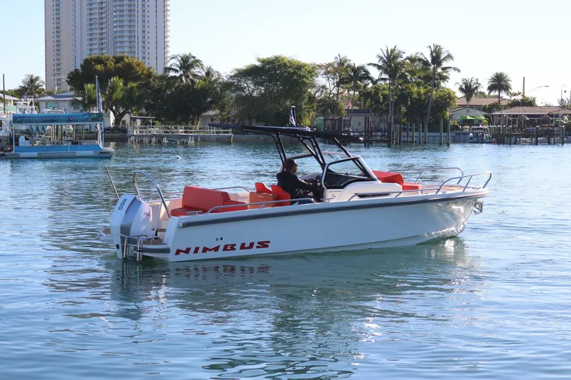 Slide: The Image of Nimbus T8 - Starboard Profile 2022 26' Nimbus T8 - 5900187